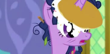 I collect MLP toys !! ≽^•༚• ྀི≼ mostly G4 but also G3 &amp; G5!